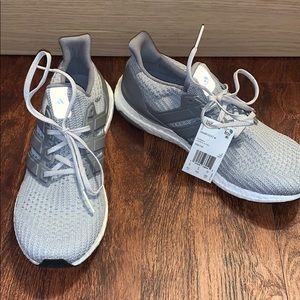 Adidas UltraBOOST